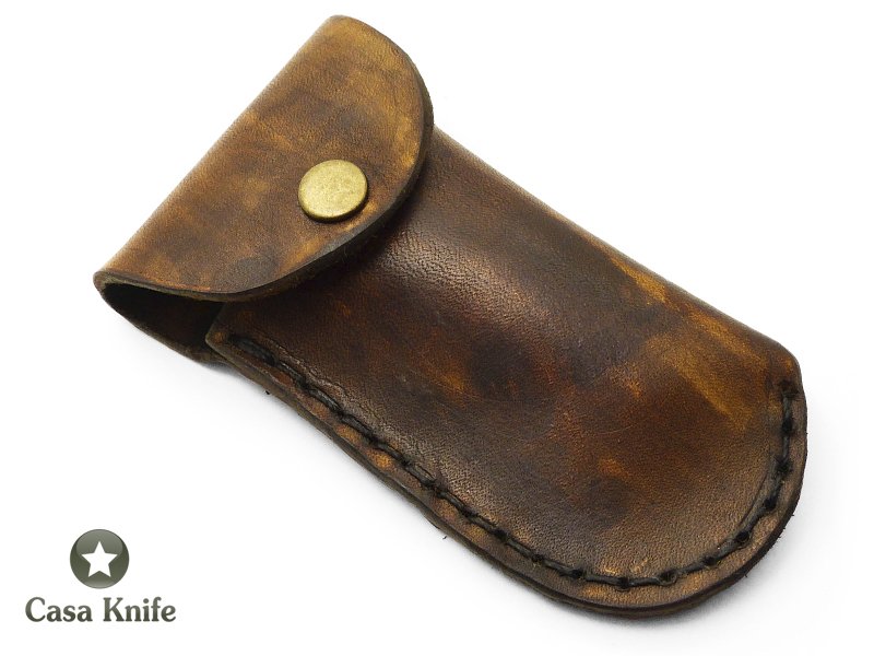 Adelar Filippon Britola para colecionador em aço damasco com empunhadura em chifre de carneiro 18 cm