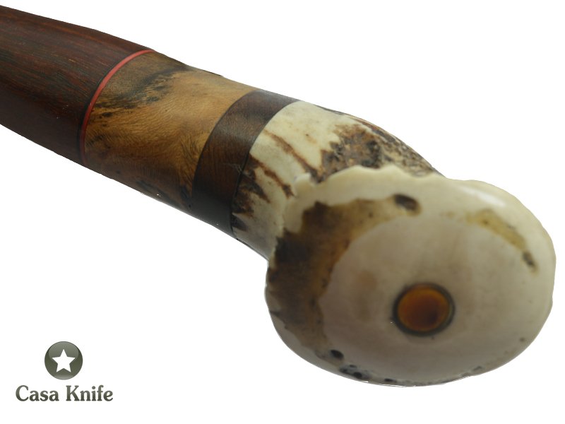 Adelar Filippon cutelo para colecionador forjado em aço C- 75. Empunhadura em Cedro madeira Estabilizada e uma linda Roseta de cervo, 35 cm