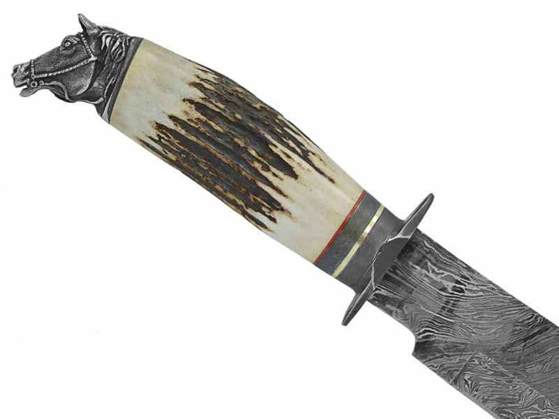 Adelar Filippon faca Bowie para colecionador forjada em Aço Damasco. Empunhadura em cifre de cervo, 36 cm
