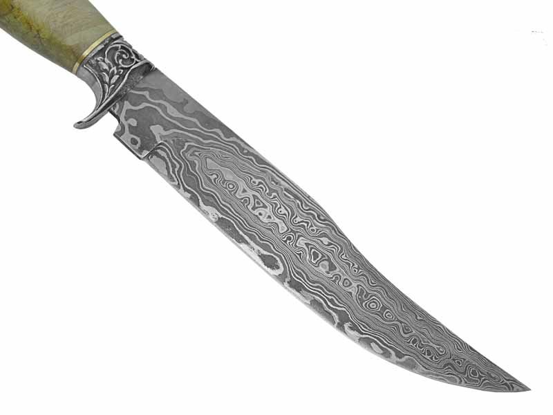 Adelar Filippon faca Bowie para colecionador forjada em Aço Damasco. Empunhadura em Spalted de plátano estabilizado, 34 cm
