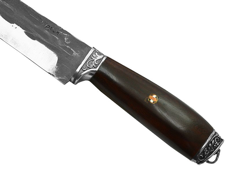 Adelar Filippon faca brüt Forge para churrasco, forjada em aço inox. Empunhadura em Sucupira, 33 cm