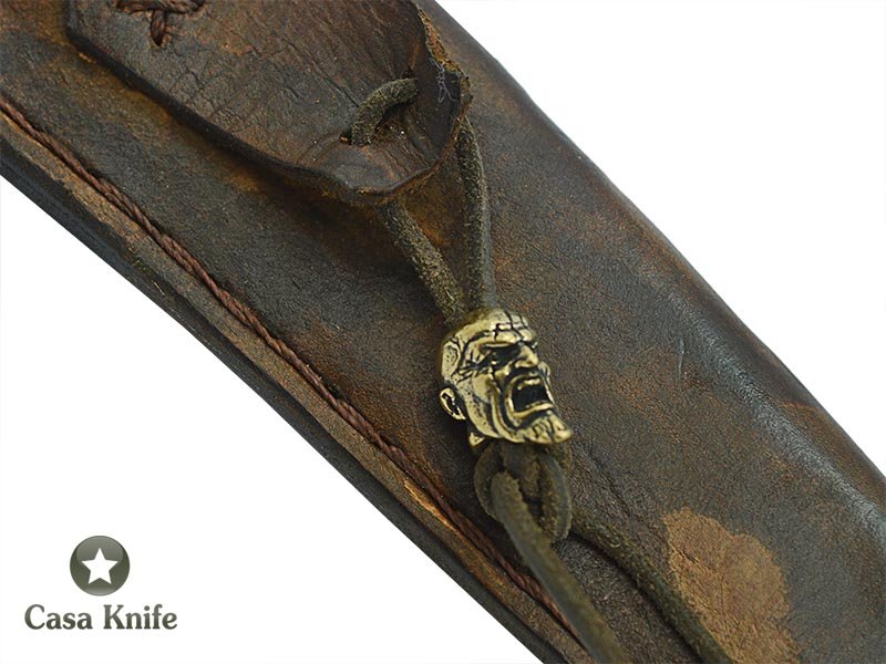 Adelar Filippon faca Cheff Brüt Forge integral para colecionador em aço de Mola de Trem, Empunhadura em Chifre de Búfalo e chifre de cervo , 37 cm