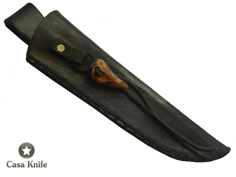 Adelar Filippon faca Cheff para colecionador forjado em aço damasco. Empunhadura em Cipreste estabilizado. 34 cm