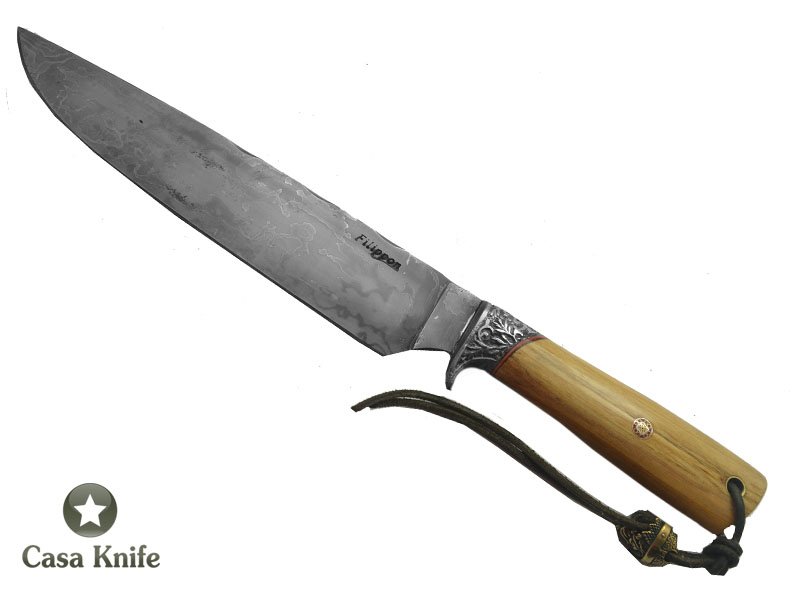 Adelar Filippon faca Cheff para colecionador forjado em aço damasco. Empunhadura em Cipreste estabilizado. 34 cm