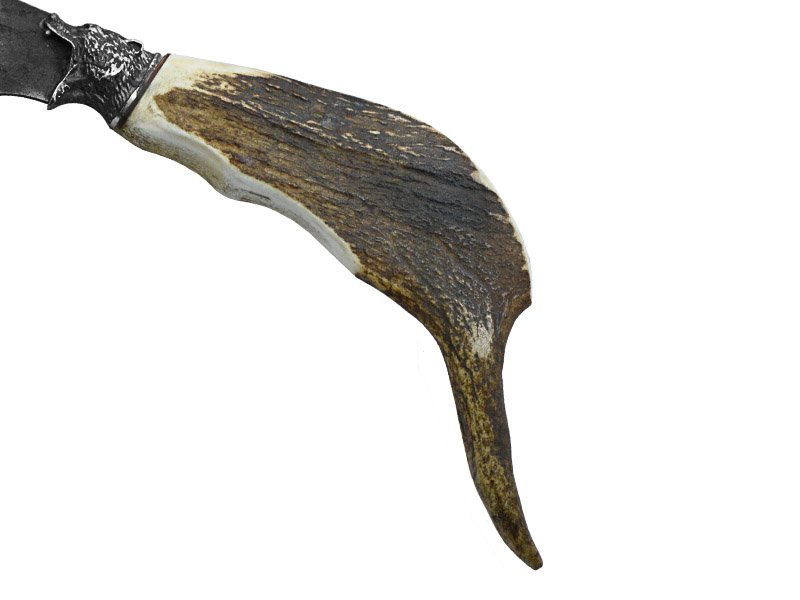 Adelar Filippon faca de caça forjada em aço 1070. Empunhadura em chifre de cervo, 32 cm