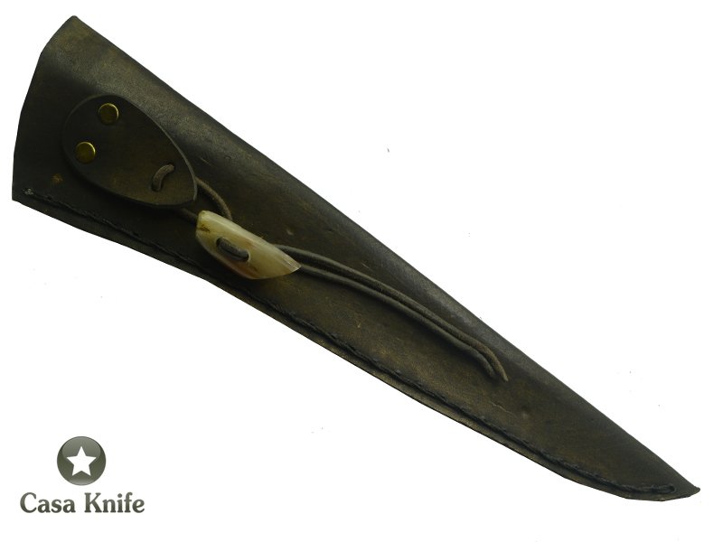 Adelar Filippon faca javalizeira para colecionador forjado em aço 5160. Empunhadura em Cipreste estabilizado, 40 cm