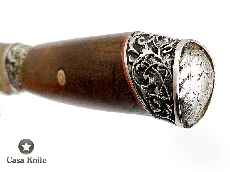 Adelar Filippon faca para colecionador forjado em aço damasco 15N20 / 1095 / 58 HCR / 288 camadas. Empunhadura em Radica Imbuia, 31 cm