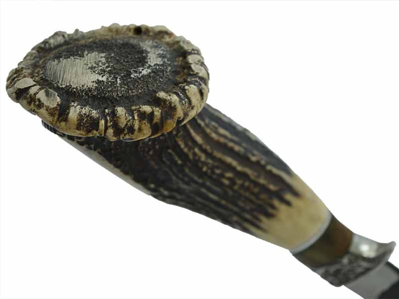 Adelar Filippon faca para colecionador forjado em aço Go May padrão zebra. Empunhadura em Chifre de Cervo, 32 cm
