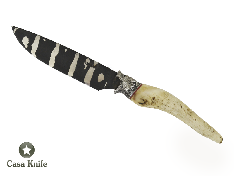 Adelar Filippon faca para colecionador forjado em aço Go May padrão zebra. Empunhadura em Chifre de Cervo, 27 cm