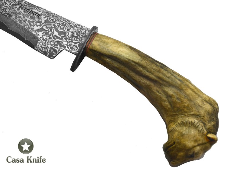 Adelar Filippon faca sangradeira para colecionador forjada em aço damasco , com empunhadura em chifre de cervo esculpido, 32 cm