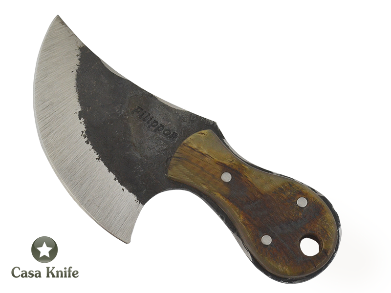 Adelar Filippon faca Skiner para colecionador forjada em aço C 75 com empunhadura em chifre de carneiro, 15cm