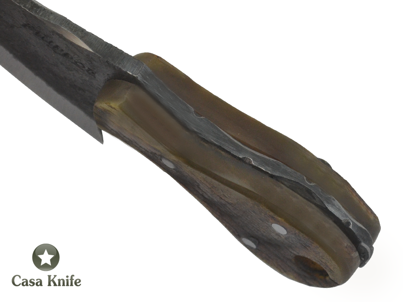 Adelar Filippon faca Skiner para colecionador forjada em aço C 75 com empunhadura em chifre de carneiro, 15cm