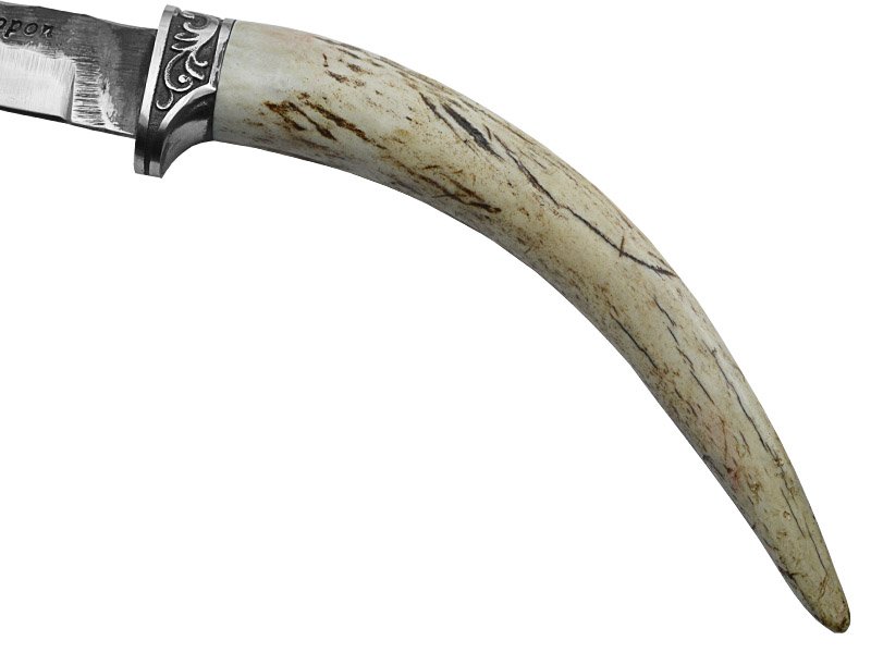 Adellar Filippon faca para colecionador em aço inox brut forge. Empunhadura em dente de javali, 29 cm