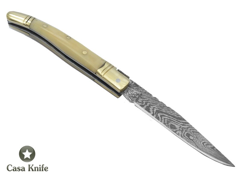Canivete estilo laguiole para colecionador forjado em aço damasco. Empunhadura em Osso de Boi, 16 cm