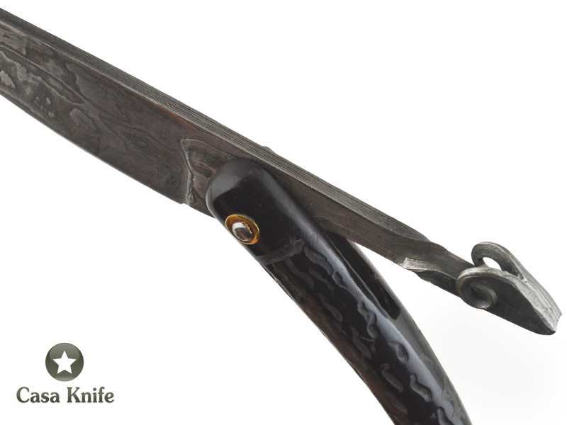 Canivete Friction Folder para colecionador em Aço Damasco. Empunhadura em Chifre de Boi Escalavrado, 22 cm
