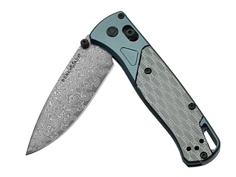 Canivete kith para colecionador forjado em aço damasco. Empunhadura em alumínio, 18 cm