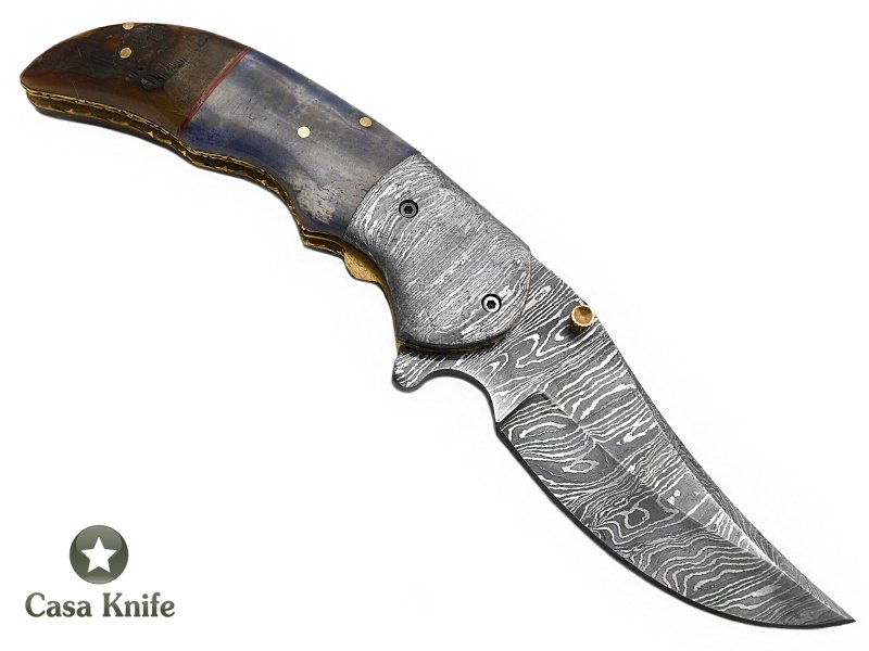 Canivete para colecionador em aço damasco com empunhadura em chifre de búfalo tingido e chifre de carneiro merino 20 cm