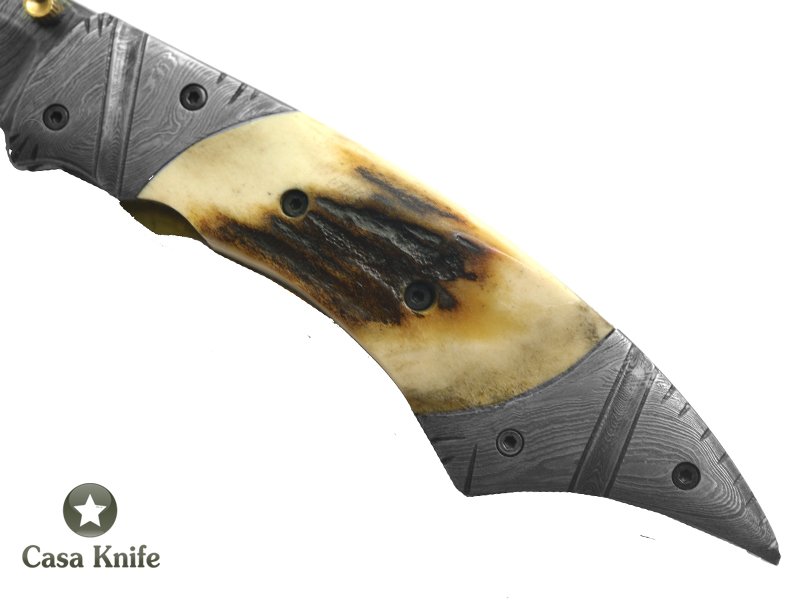 Canivete para colecionador forjado em aço damasco com empunhadura em chifre de cervo, 22 cm