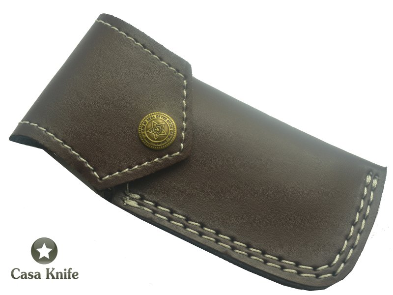 Canivete para colecionador forjado em aço damasco. Empunhadura em Pakawood, 18 cm