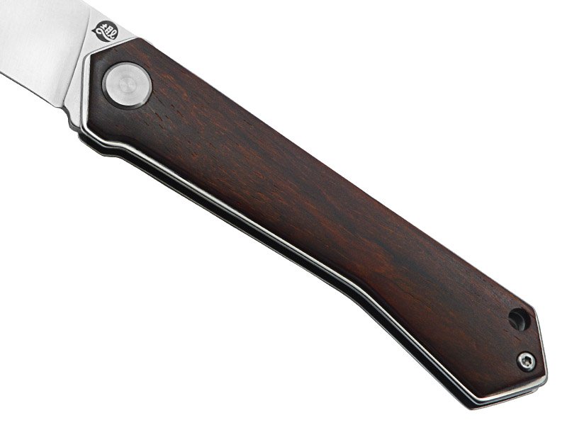 Canivete para colecionador forjado em aço inox. Empunhadura em jacarandá, 19 cm