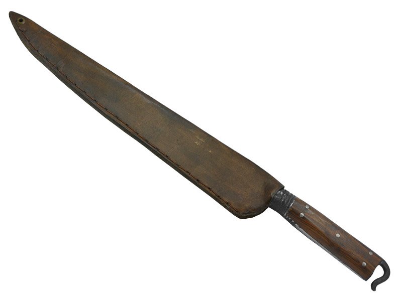 Adelar Filippon faca javalizeira brüt forge para colecionador, forjada em aço 5160. Empunhadura em nogueira, 41 cm