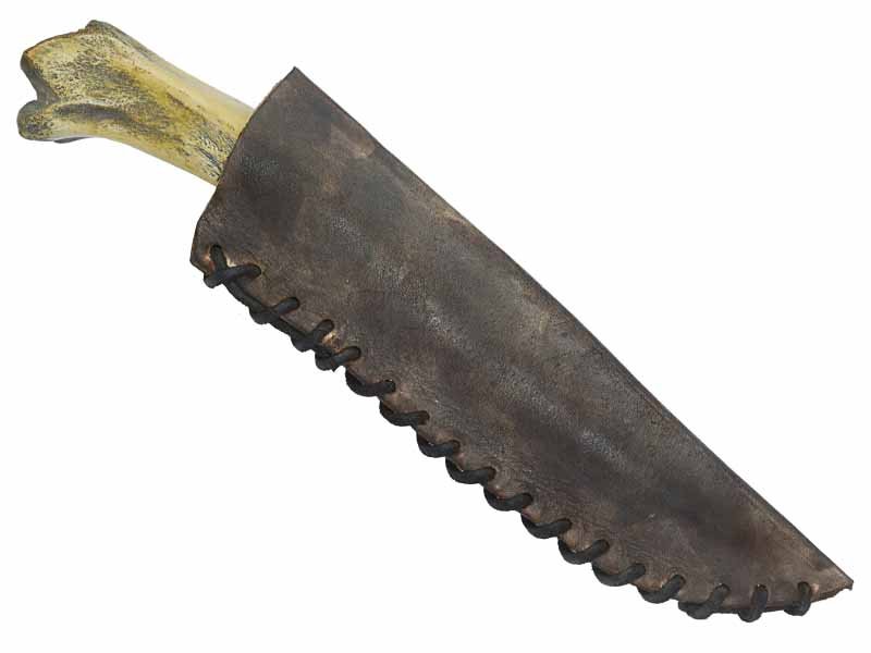 Faca para colecionador em Obsidiana com empunhadura em osso de cordeiro, 24 cm