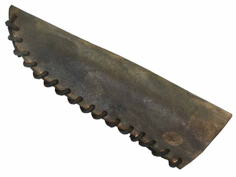 Faca para colecionador em Obsidiana com empunhadura em osso de cordeiro, 24 cm