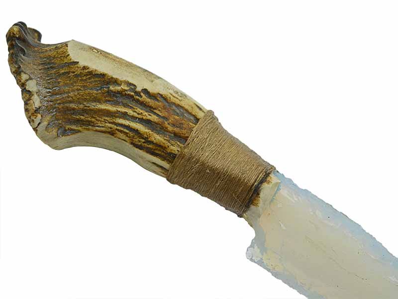 Faca para colecionador em Obsidiana com empunhadura em chifre cervo de roseta,