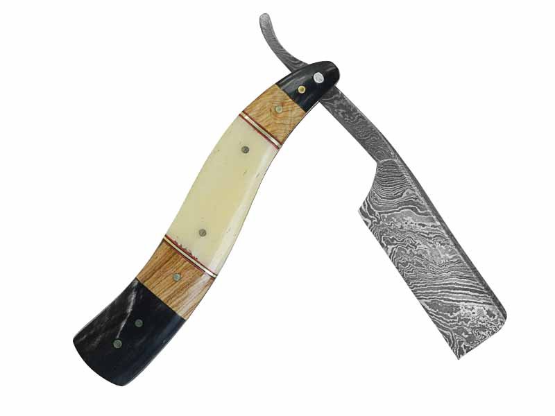 Navalha para colecionador forjada em aço damasco. Empunhadura em osso de boi e chifre de búfalo, 24 cm