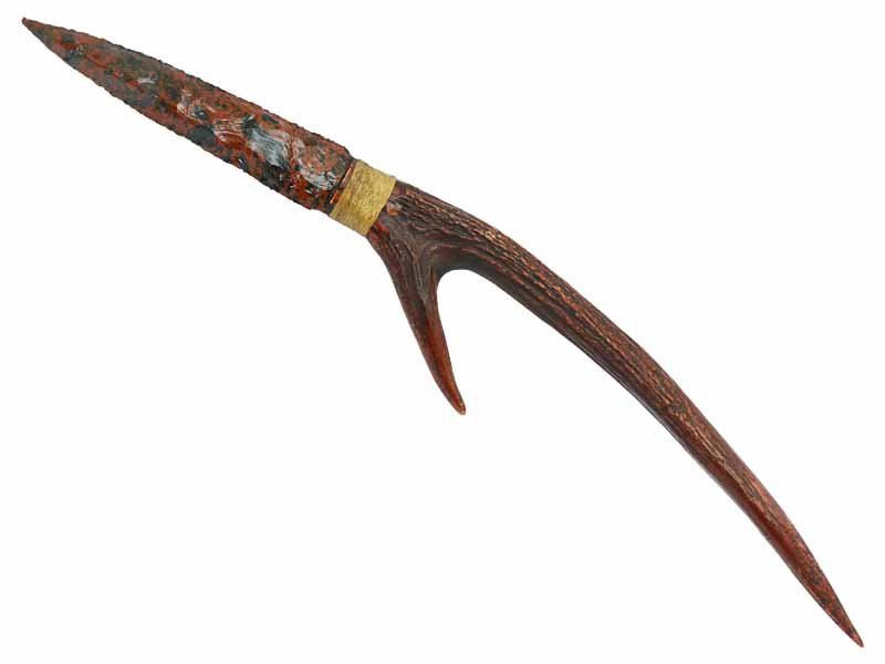 Faca para colecionador em Obsidiana. Empunhadura em Chifre de Cervo, 49 cm