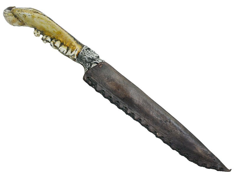Adellar Filippon faca para colecionador em aço inox. Empunhadura em mandibula de javali, 31 cm