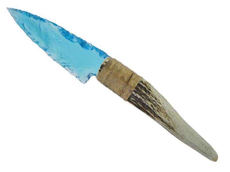 Faca para colecionador em Obsidiana vermelha. Empunhadura em chifre de cervo, 24 cm