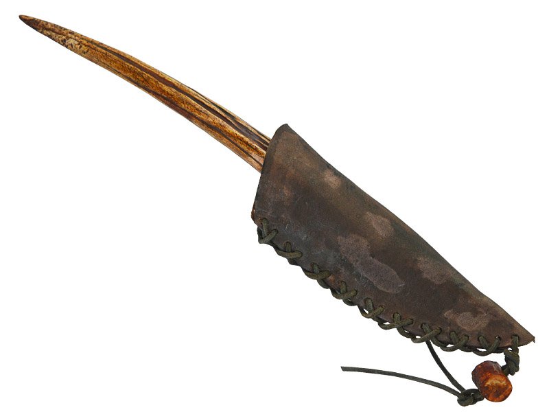 Faca para colecionador em Obsidiana. Empunhadura em chifre de cervo, 33 cm