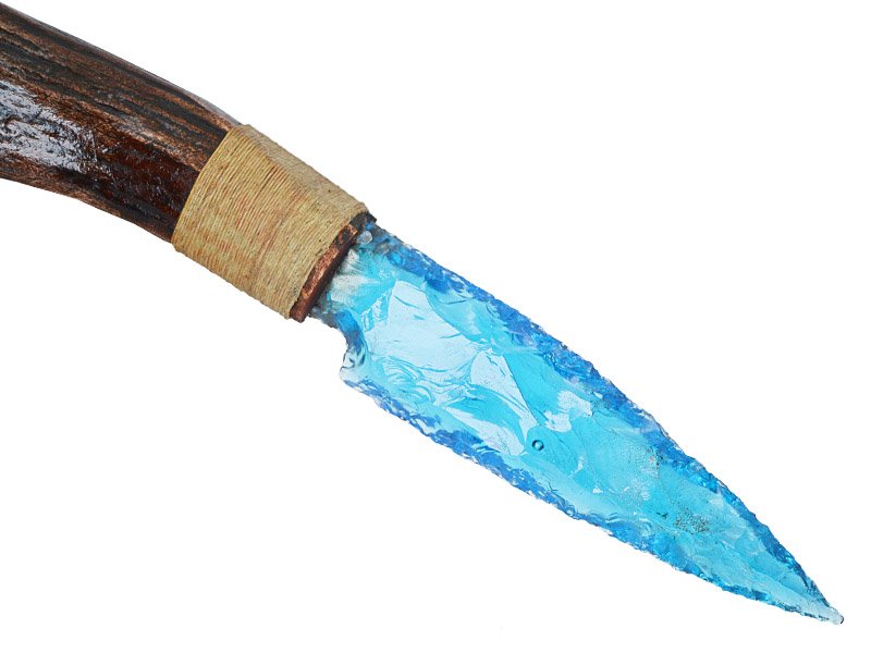 Faca para colecionador em Obsidiana azul. Empunhadura em chifre de cervo, 33 cm