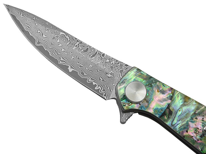 Canivete para colecionador em aço damasco. Empunhadura em abalone natural, 19 cm