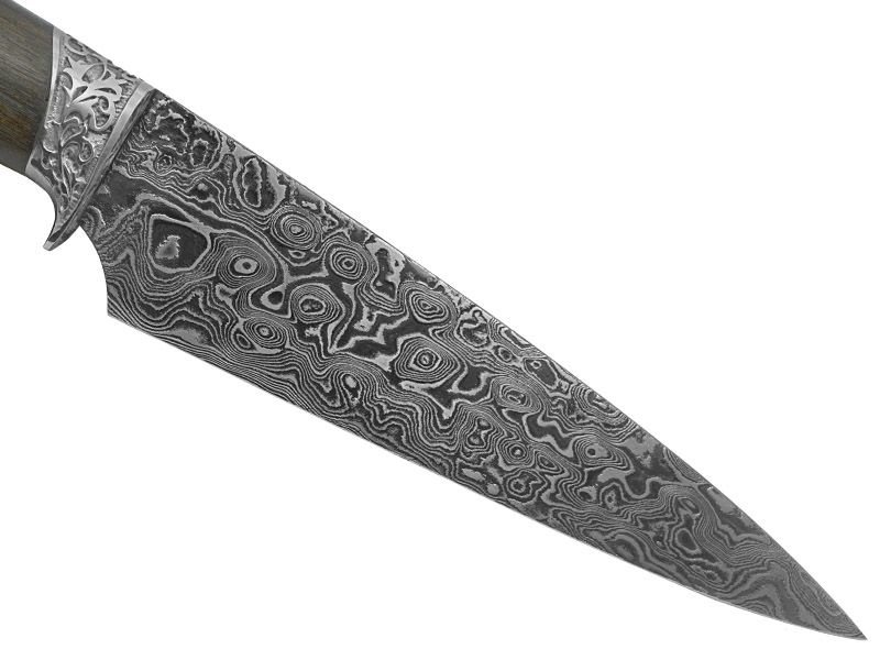 Faca churrasco Montecristo para colecionador forjado em aço damasco padrão aleatório. Empunhadura em jacarandá da Bahia, 27 cm
