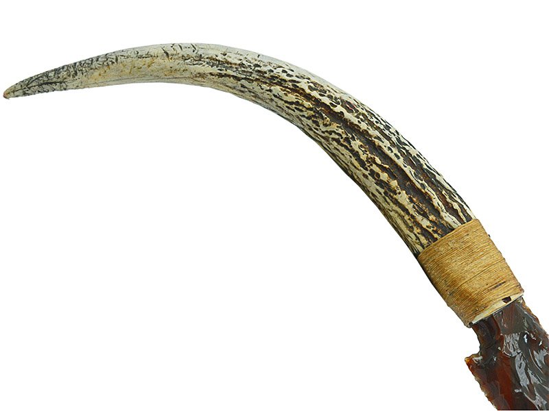 Faca para colecionador em Obsidiana. Empunhadura em chifre de cervo, 32cm