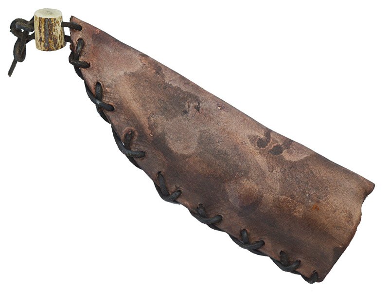 Faca para colecionador em Obsidiana. Empunhadura em chifre de cervo, 31 cm