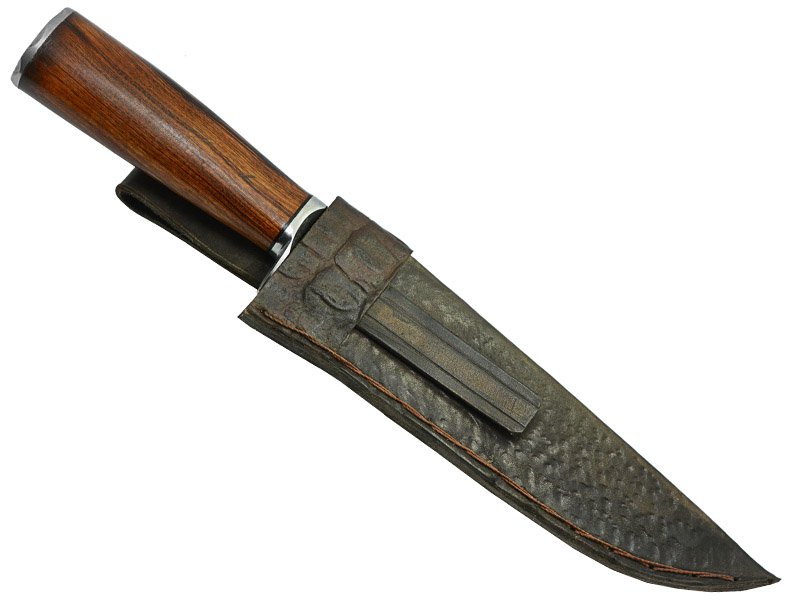 Adelar Filippon faca brüt forge para colecionador, aço 5160. Empunhadura em nogueira, 32 cm
