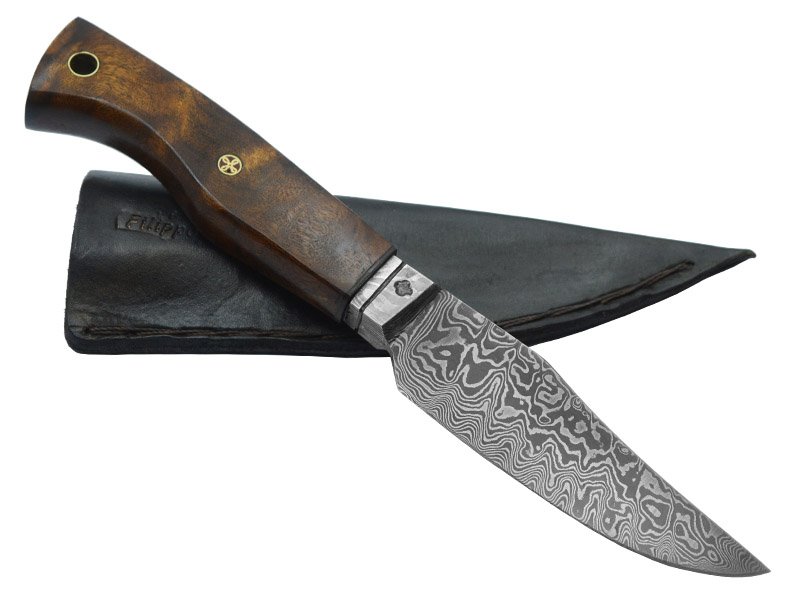 Adellar Filippon faca integral em aço damasco para colecionador. Empunhadura em radica de roseira estabilizada, 23 cm