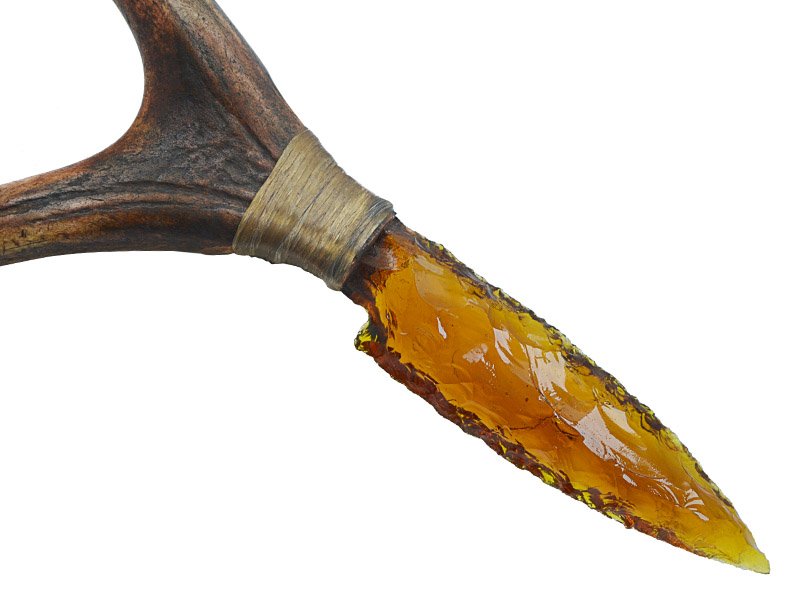 Faca para colecionador em Obsidiana. Empunhadura em Chifre de Cervo, 30 cm