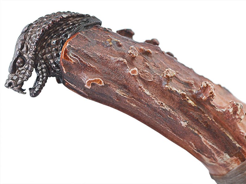 Faca para colecionador em Obsidiana. Empunhadura em chifre de cervo, 26 cm
