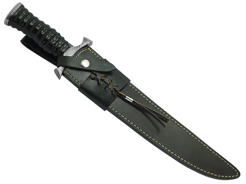 Faca javalizeira para colecionador forjada em aço damasco. Empunhadura em micarta, 45 cm