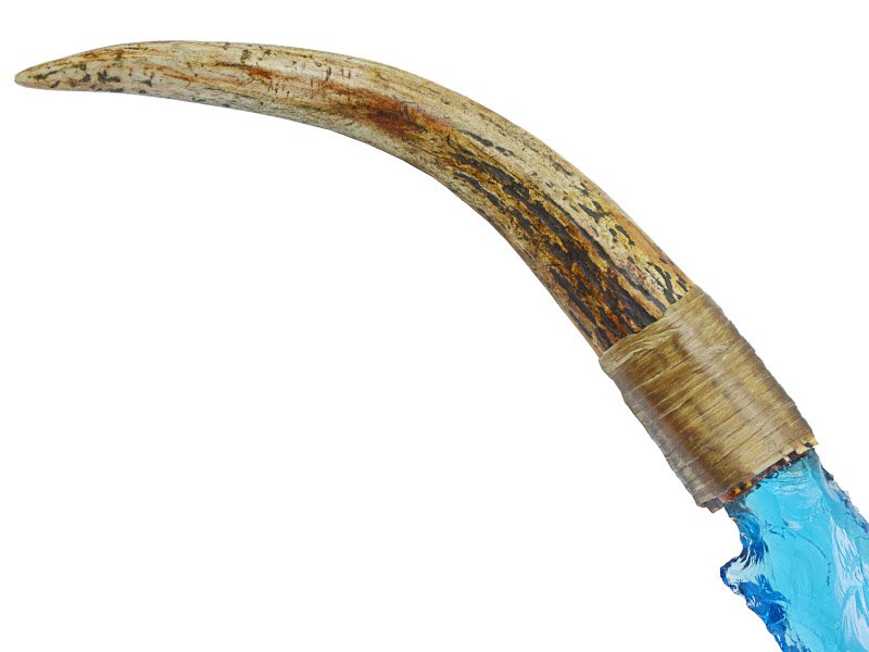 Faca para colecionador em Obsidiana. Empunhadura em chifre de cervo, 27 cm