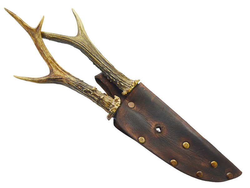 Adelar Filippon Conjunto de faca e garfo para colecionador em aço damasco. Empunhadura em chifre de veado De Roe, 31 cm