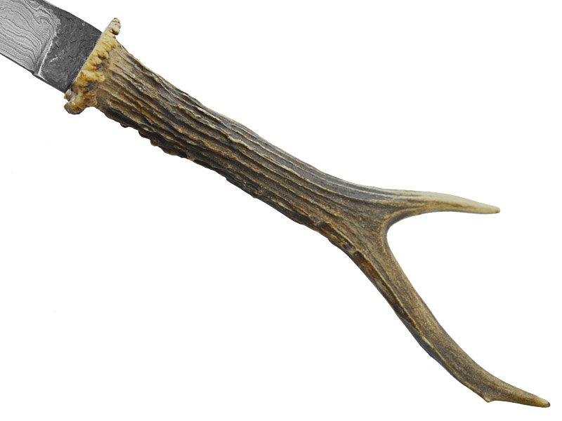 Adelar Filippon Conjunto de faca e garfo para colecionador em aço damasco. Empunhadura em chifre de veado De Roe, 31 cm