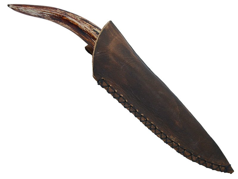 Faca para colecionador em Obsidiana. Empunhadura em chifre de cervo, 26 cm