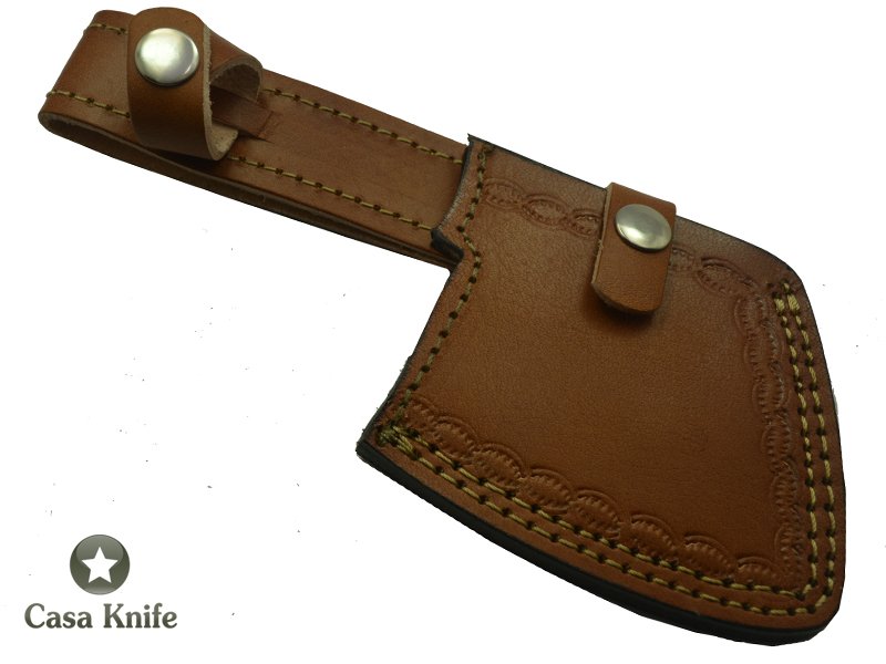 Cutelo para colecionador forjado em aço damasco. Empunhadura em Imbuia e Osso de Búfalo, 20 cm