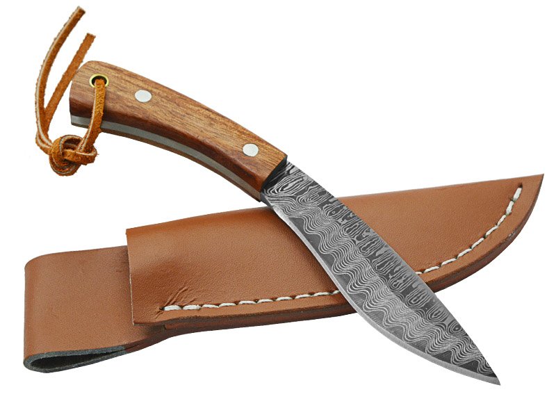 Faca kukri para colecionador, forjada em aço damasco. Empunhadura em sândalo, 17 cm