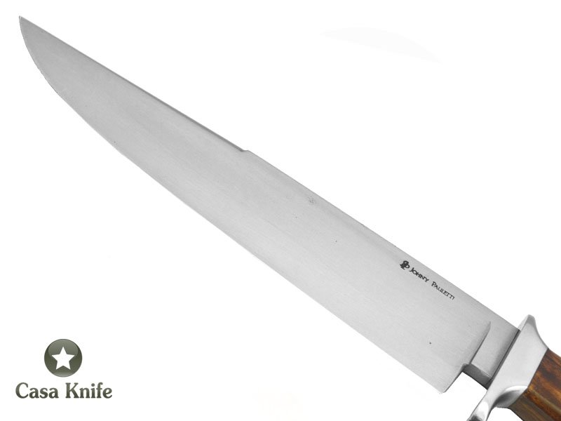 Johny Pauleto , Faca Bowie para colecionador forjada em aço 5160, com Empunhadura em Pau-Ferro gaúcho, 39 cm